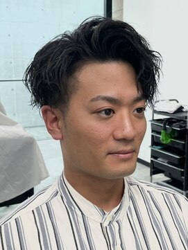 イーラ(era) ツイストスパイラルパーマハーフバック