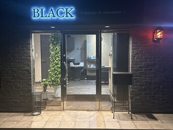 ブラック(BLACK)の写真/【阪急塚口駅徒歩5分】1席だけのプライベート/マンツーマンバーバー★上質空間とあなただけの贅沢な時間を