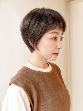 マリブ Malibu 【50代のショート】ダークアッシュ&柔らかラウンドシルエット