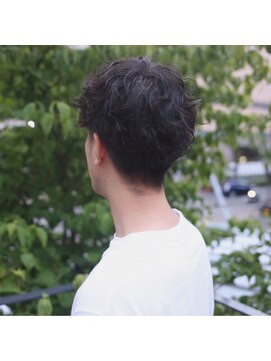 ツイギー 宮西店(TWiGGY) 夏のシンプルファションに合うパーマヘア