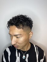 トゥーユー(to you...)&nbsp;スキンフェード [バーバーカット/ツイストパーマ/束感ショート]