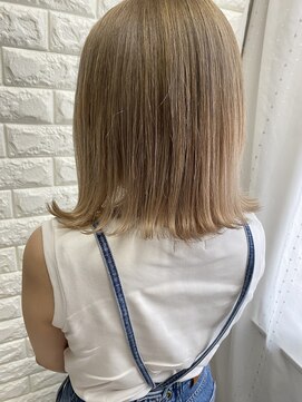 ルノン(LUNON) 【LUNON】ブリーチ×ホワイティベージュ