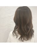 ダークアッシュゆる巻きロング寒色系カラー春パーマ/池袋