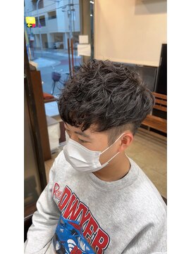 リレーションメンズヘアー(RELATION MEN'S HAIR) ＜メンズ＞スペインカール／カルマパーマ／ダークアッシュ