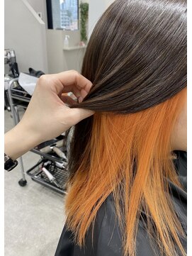 リグ 横浜(Lig.) ケアブリーチインナーカラーオレンジカラー