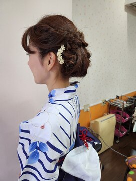 美容室イーナ(e na) 夏のお出かけは浴衣で