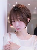 ショートボブ　イメチェン　前髪　20代30代　大人かわいい　丸顔