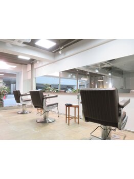 【癒しのプライベートサロン】リピーター多数◎経験豊富なスタイリストがマンツーマンで施術◇