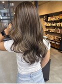 バレイヤージュ、ハイライト、レイヤーロング、グレーベージュ