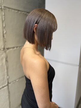 ブロンド(Blonde) ボブ ハイトーン