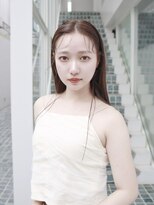 レウィン オモテサンドウ(Lewin-omotesando-)&nbsp;透明感ちょろ毛アレンジ