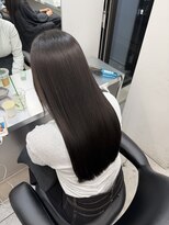 コア 梅田(Core)&nbsp;髪質改善 艶髪 愛され 韓国風 前髪カット 小顔 梅田