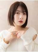 顎ラインボブ/小顔カット/ストレート/ダークアッシュ/透明感e