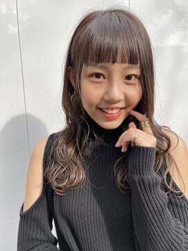 ステラ(stella) オン眉×アッシュブラウン【和田常経】