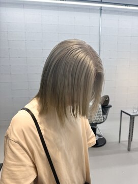 イロ(iro.) マットグレー