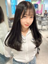 ユーフォリア 渋谷グランデ(Euphoria SHIBUYA GRANDE)&nbsp;シースルーバング　レイヤーカット　ダークアッシュ　艶カラー