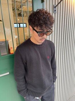 オーアイシー(OIC)の写真/カットやパーマの技術に自信あり！髪質に合わせた提案で、あなたの魅力を引き出すスタイルを提案します！