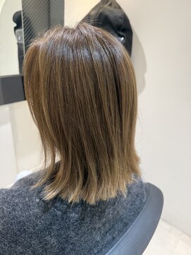 エミュスト(Emuest) ケアブリーチ×シークレットハイライト