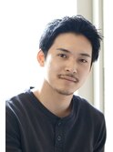 グレー　グランジパーマ　フェザーショート