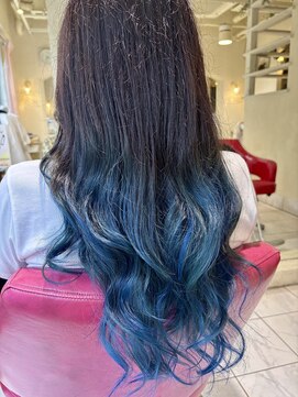 マイノリティー(Minority Produced By TOPHAIR) 【白髪も染まる】グレーパール×ブルーのグラデーションカラー