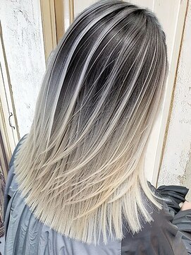 エノア 青山(ENORE) ハイライト/バレイヤージュ/グラデーションカラー/ダブルカラー