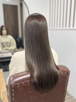 スカイ ツカグチ(Sky tsukaguchi)の写真/【阪急塚口/月曜営業】《cut+縮毛矯正+TR￥13500》憧れのさらストヘア★クセやうねりで広がる髪のお悩み解決