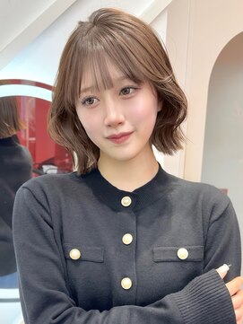 顎下2cmで作る大人韓国くびれボブ