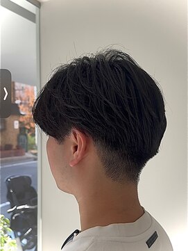 センターパートニュアンスパーマ