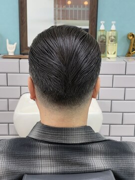 メンズカットツーブロックリーゼント