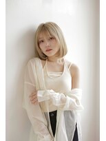 メルカ 天王寺(melca.) ぱっつんボブ/顔まわりカット/ブリーチダブルカラー