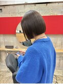 ぱつっとボブ
