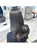 大人ガーリーダークアッシュ似合わせカットミディアムレイヤー