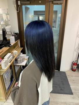 コワファースト長崎シャンプーボーイ 2nd(COIFF1RST 長崎 SHAMPOO BOY) シャドールーツ