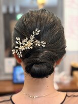 シーム 浦添店(SI6) キレイめシニヨン