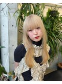 ブロンドベージュ×フェイスレイヤー