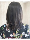 セミロングレイヤー