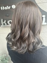 ココミ(kokomi)&nbsp;グレージュカラー