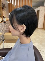 レフアヘアーガーデン(Lehua Hair Garden)&nbsp;サイドバングありのショートボブ