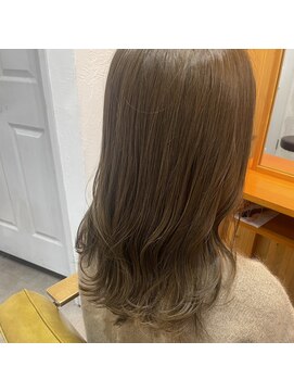 サニー 梅田(Sun.ny) シアオリーブグレー＊