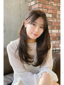 ザシー おおたかの森(The C) 内巻きレイヤー・ベージュ艶カラー/お顔まわりカット◎