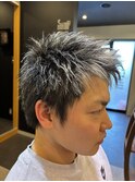 ホワイトスパイキーショート