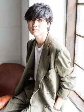 ヘアー&メイク ルナルナ 明和店 HAIR&MAKE LUNA LUNA 無造作&束感がお洒落!暗髪×クラウドマッシュ