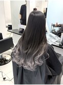 グレーグラデーションカラー