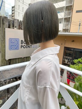 ミント(mint) ボブと透明感オリーブ！人気の組み合わせ！