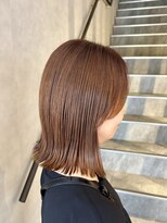 ヴィサージュメゾン(VISAGE maison)&nbsp;外ハネ切りっぱなしボブ