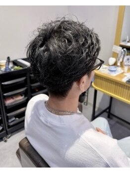 マリーチレイ(lei marichi ray)の写真/作りすぎない、でもキマる。自然体で好印象、毎日続くメンズカジュアル。