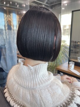 バトー バイ トリコ 船橋北口店(BATEAU by tricot) ミニボブ