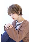 イメチェンローライトフォギーベージュ小顔ワンサイドショート
