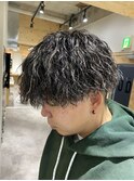 ツイスパ スパイラル ツイスト 波巻き 波打ち パーマ 刈り上げ