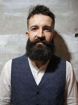 ワークス 下北沢(WORKS) スキンフェードカットバーバースタイル【バーバー/下北沢】